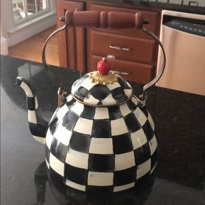 Mackenzie-Childs courtly check large tea pot